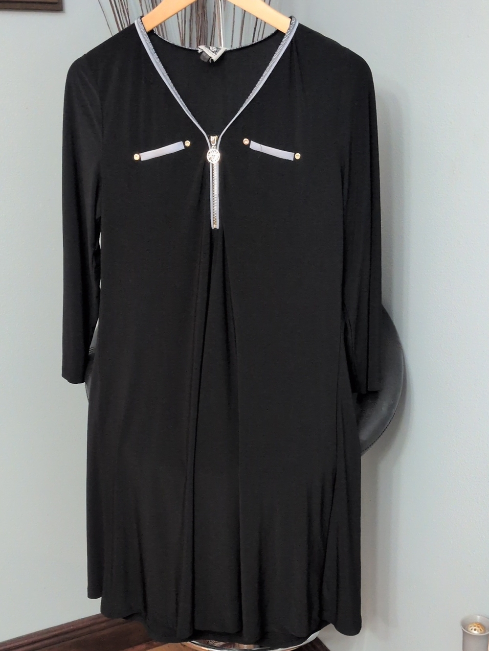 Anne Klein Black Long Sleeve V-Neck Dress with Gold Accents & White Trim